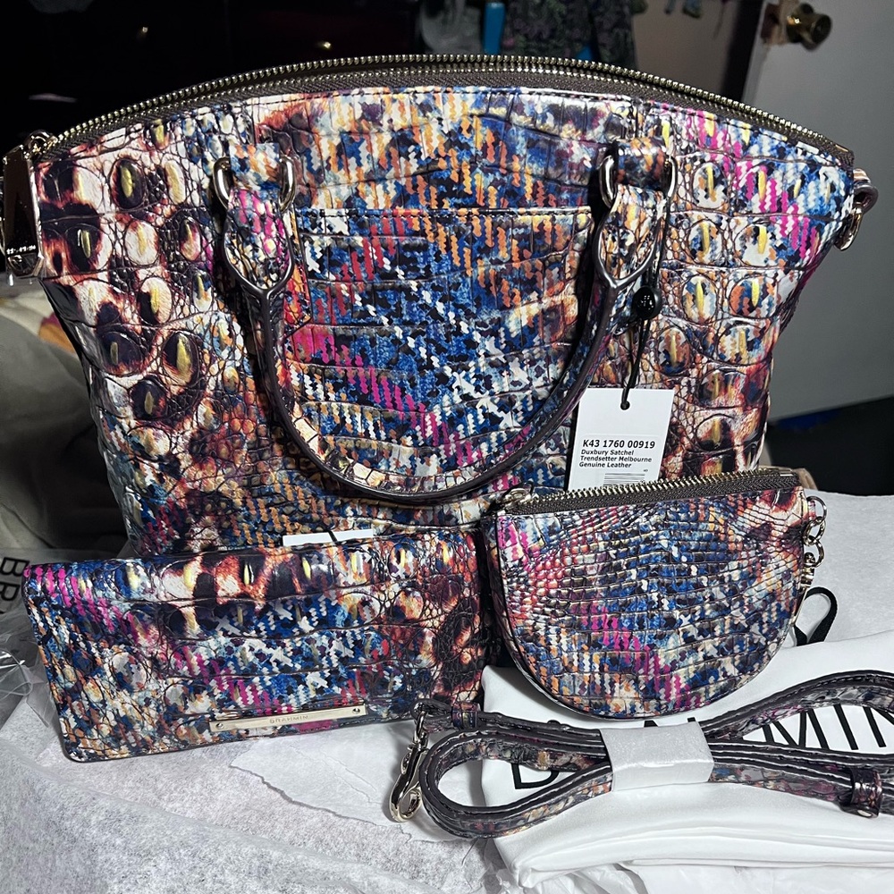 Brahmin Duxbury Satchel - Trendsetter Melbourne with wallet and coin